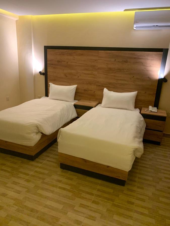The Palm Hotel Aqaba Exterior photo