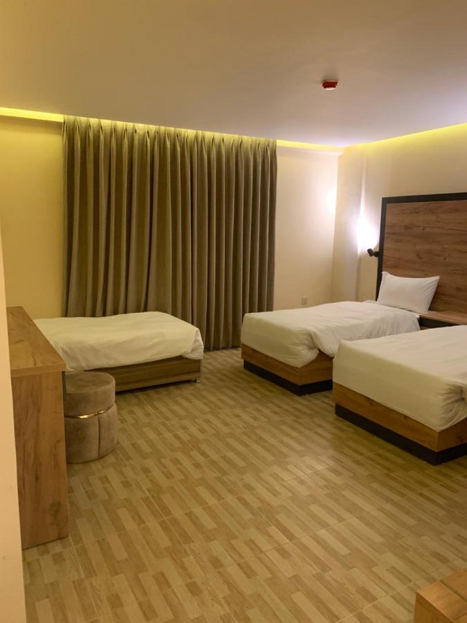 The Palm Hotel Aqaba Exterior photo